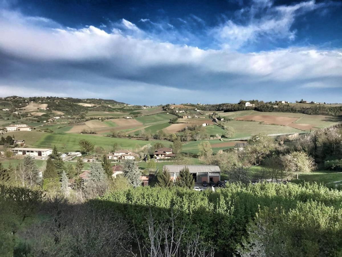 Vila Dalle Sorelle Moncalvo Exteriér fotografie