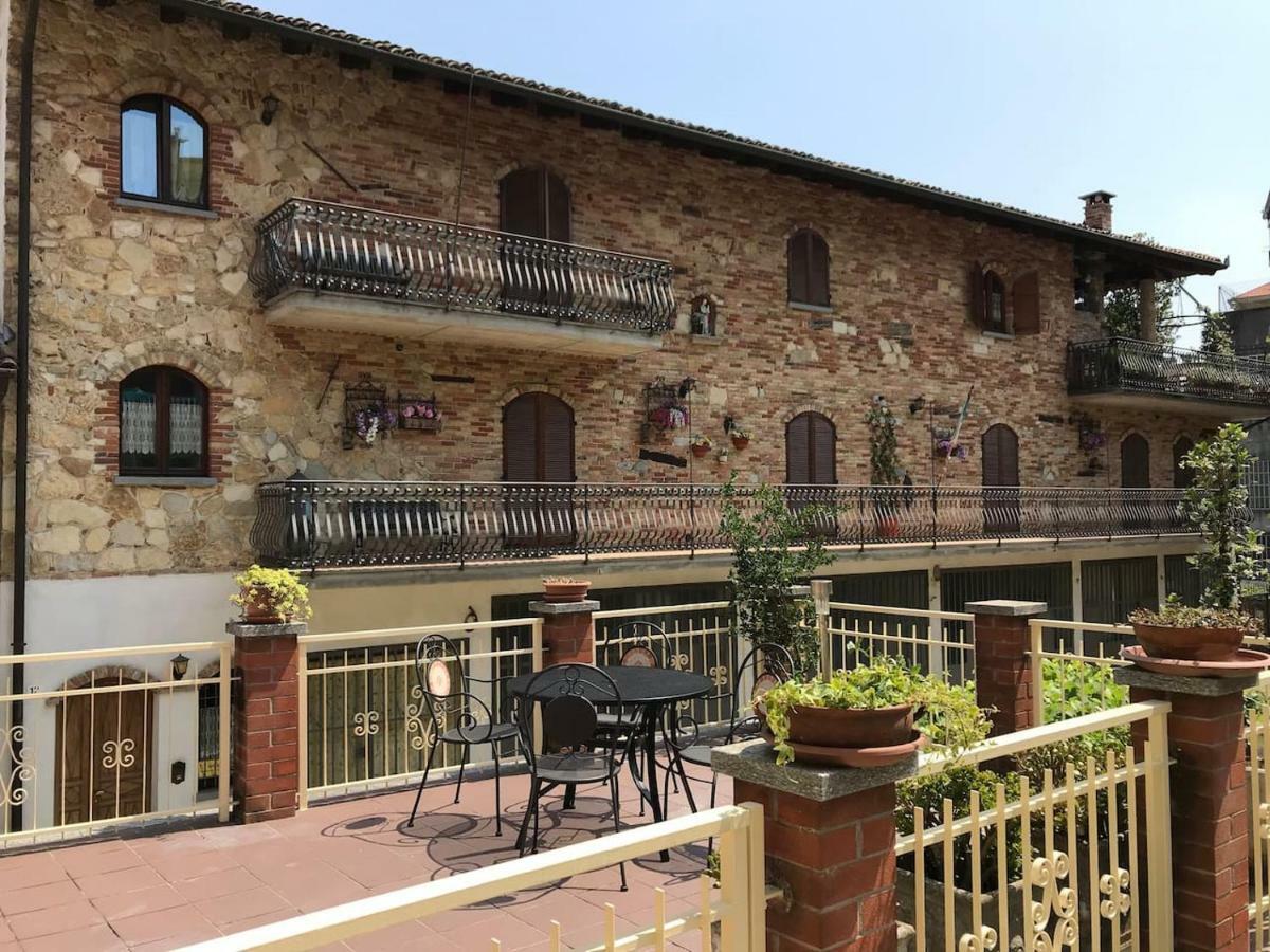 Vila Dalle Sorelle Moncalvo Exteriér fotografie